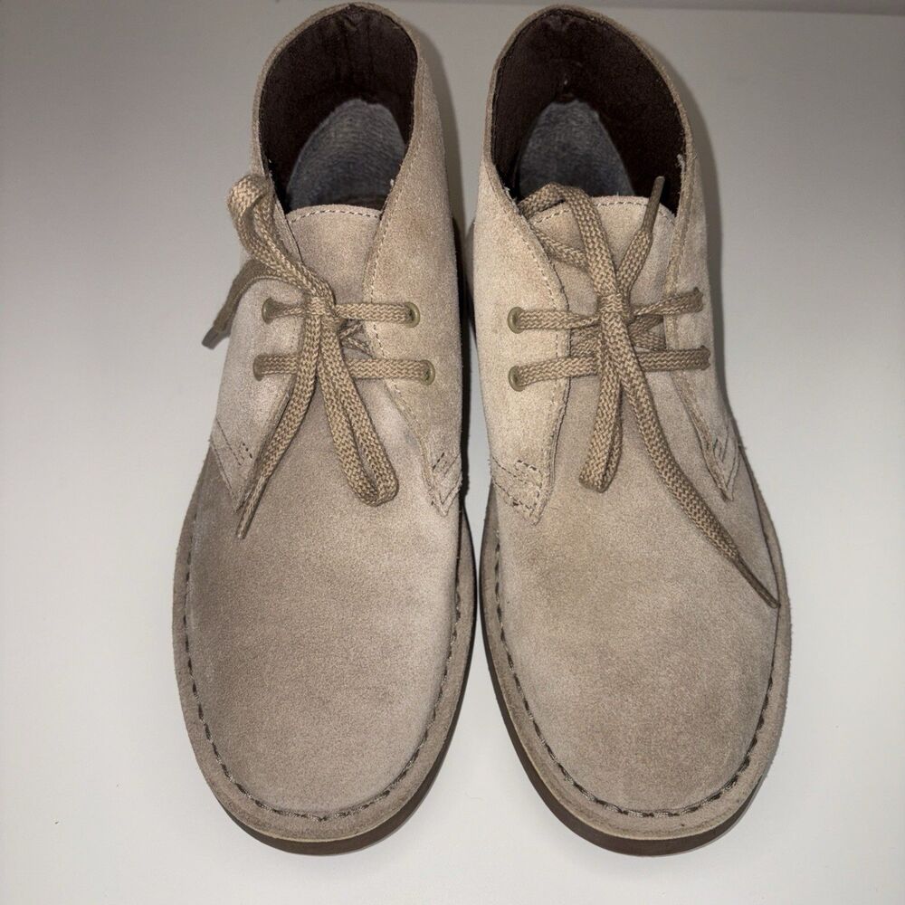 Clarks Collection Women's Acre Bridge Desert Boots Sand Suede Size 8 Med. U.S. - Picture 2 of 7